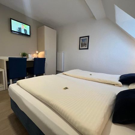 Hotel Pelikan كيتسينغن المظهر الخارجي الصورة